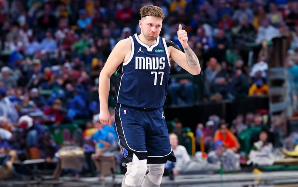 Dončić Med Zvezdami na Božičnem Spektaklu v NBA Ligi