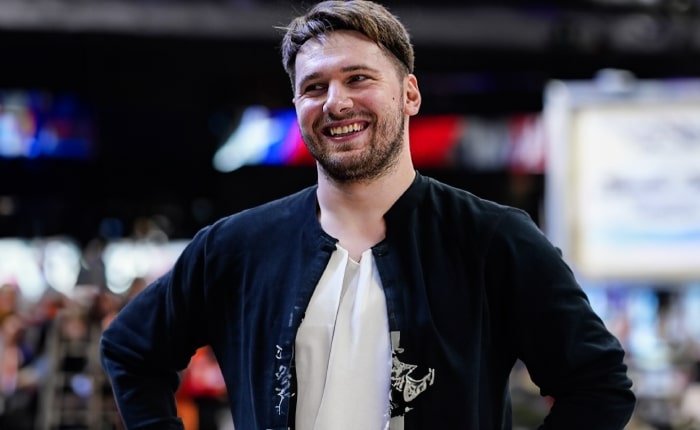 Luka Dončić: Hči že piha drugo majhno svečko, poglejte, kakšne goste lase ima