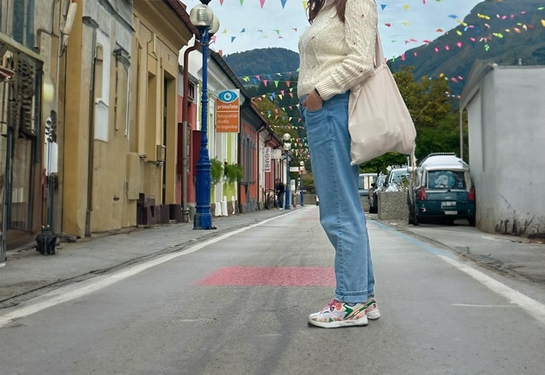 Razkritje Znane Slovenke: Svetuje O Zaročitvi!