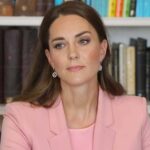 Trditve o Prisili Princesa Kate naj bi bila prisiljena priznati boj z rakom